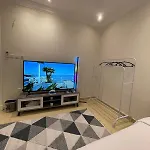 استديو فاخر بالقرب من البوليفارد